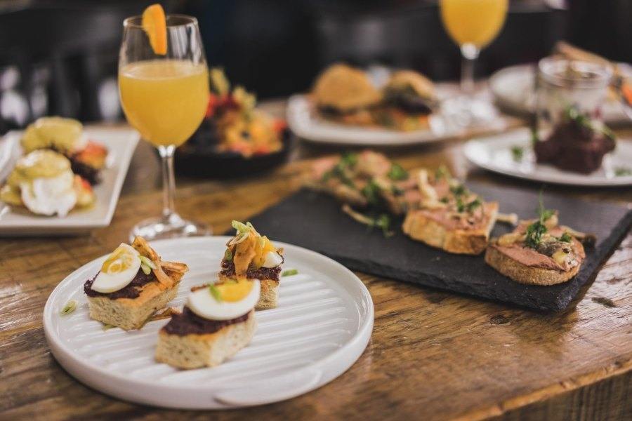 Where to find the best brunch spots in Montreal