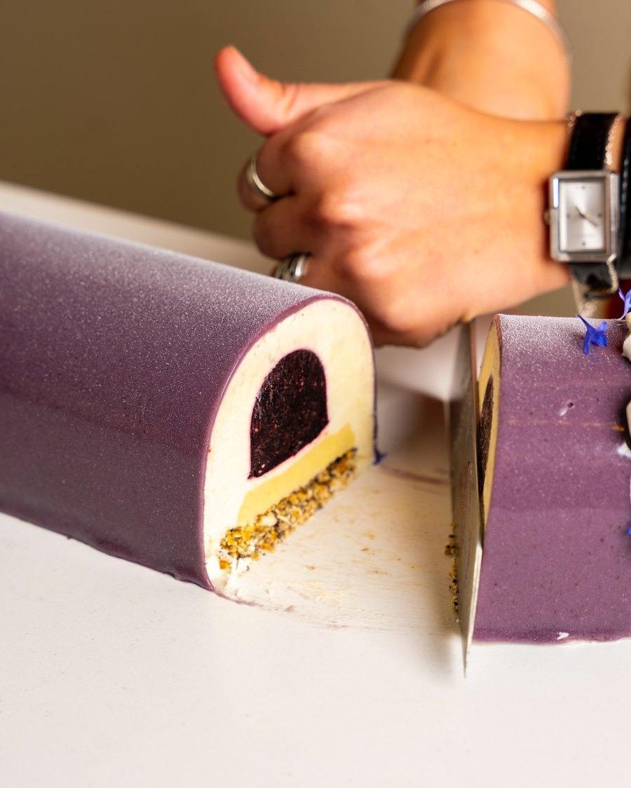 Must-Try Yule Logs in Montreal