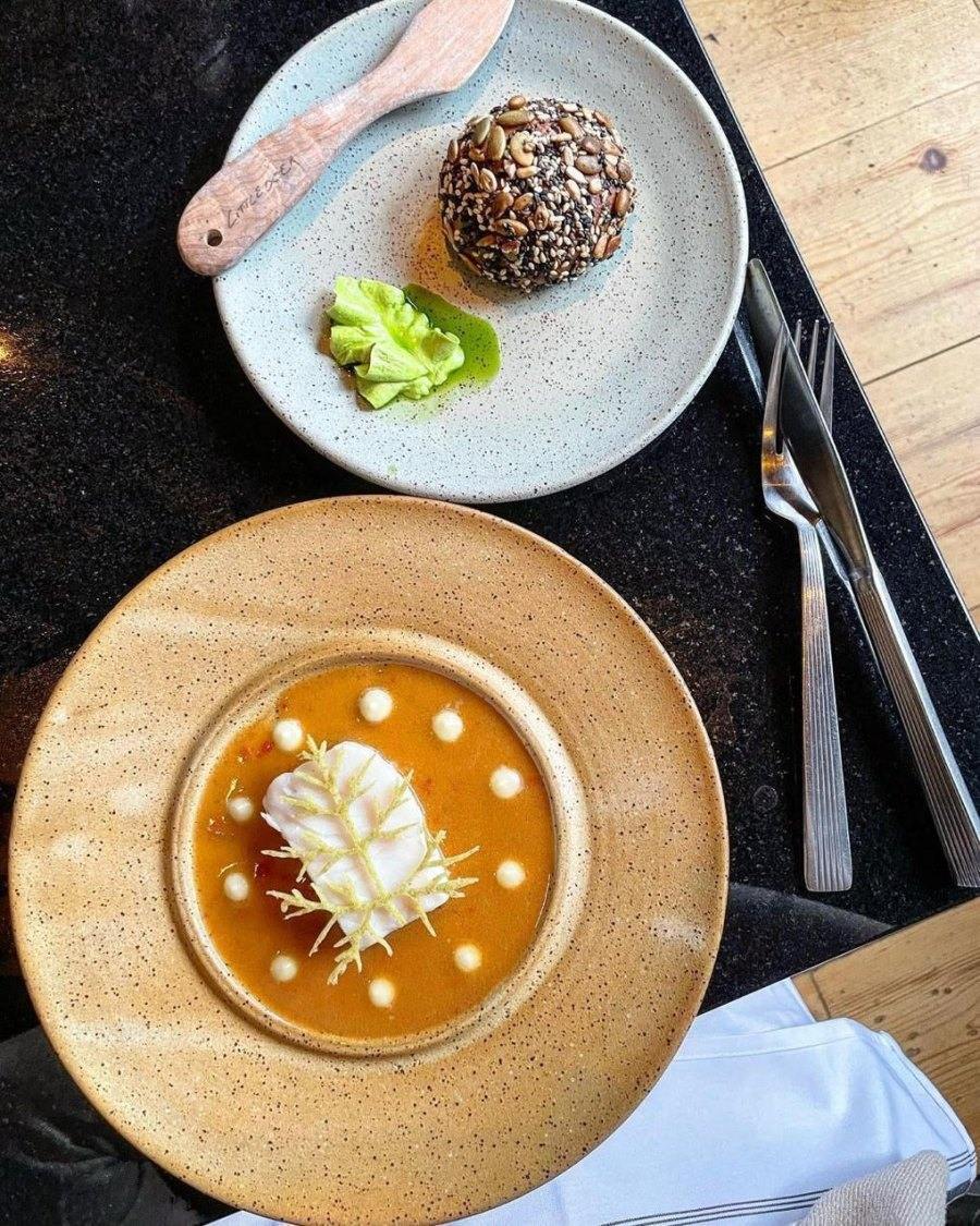 Montreal Influencer's Favourite @jeanniesfood