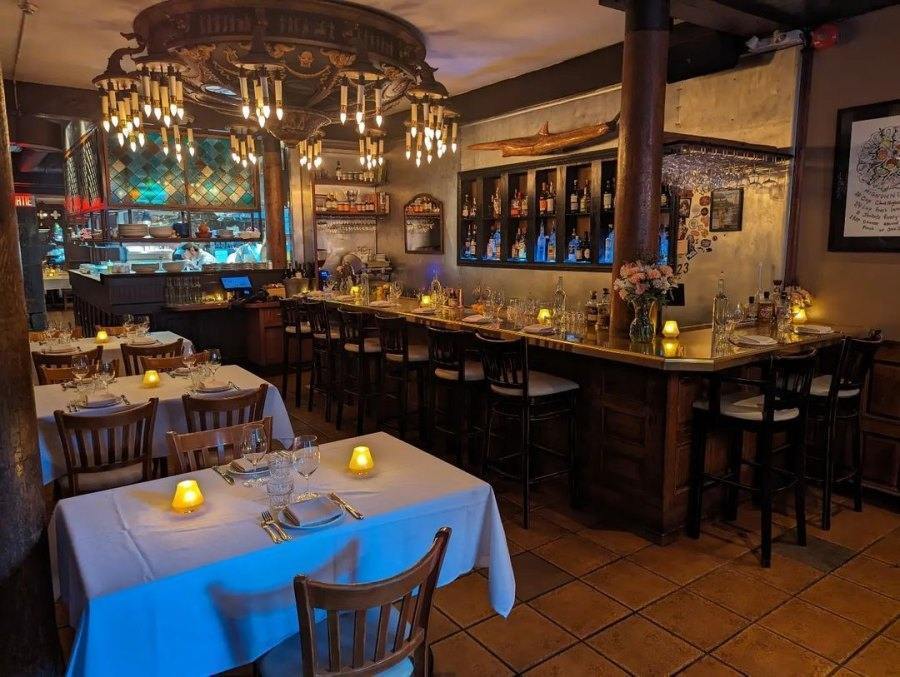 Best Restaurants in Old Montreal