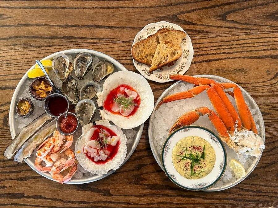 Montreal's Seafood Hotspots