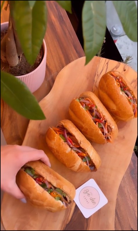 Banh mi Montréal
