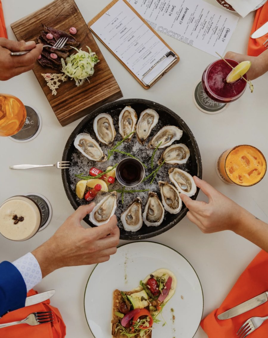 Meilleurs restaurants pour déguster des huîtres fraîches à Montréal