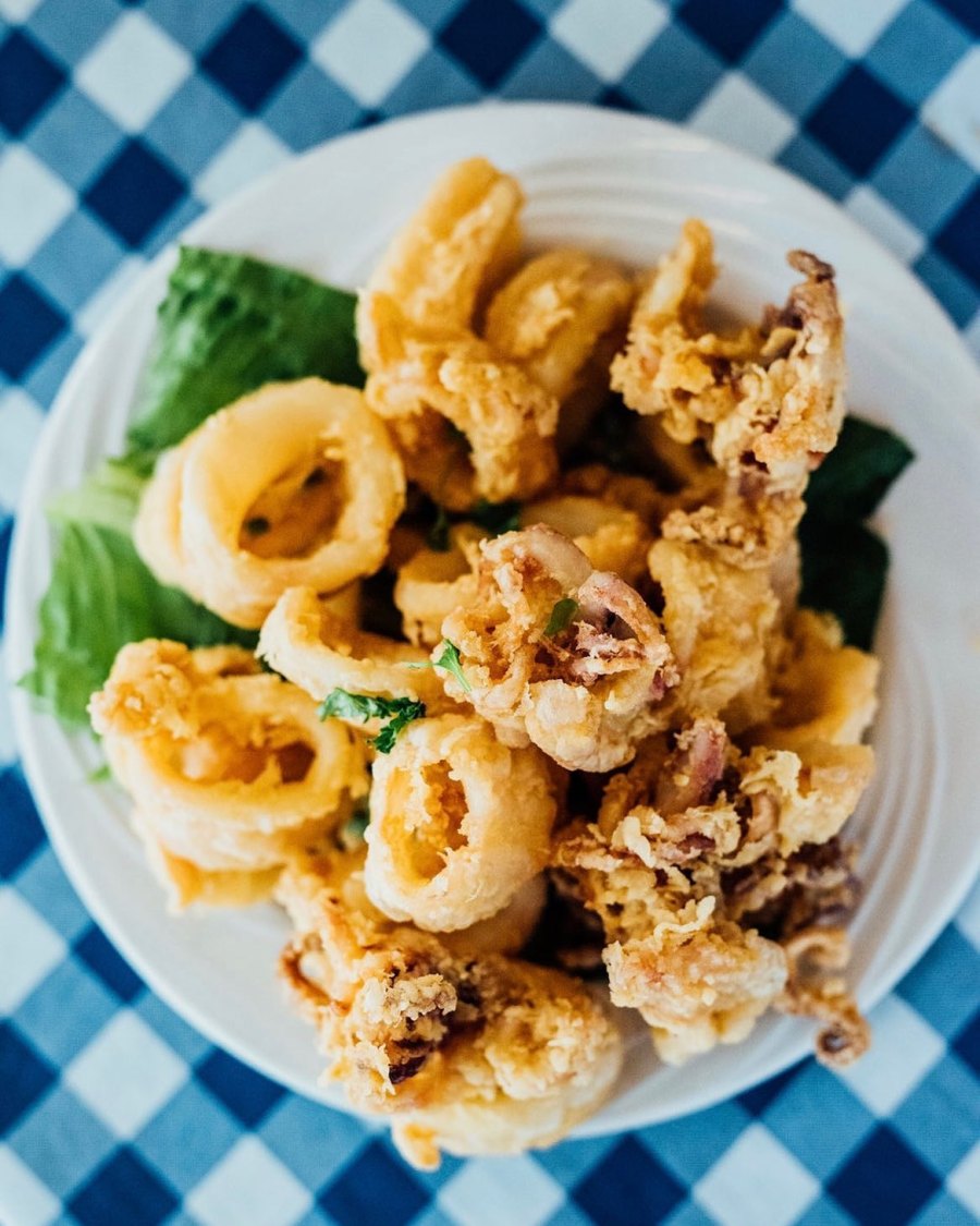 Restaurants within walking distance of IGA Stadium for the Montreal Open