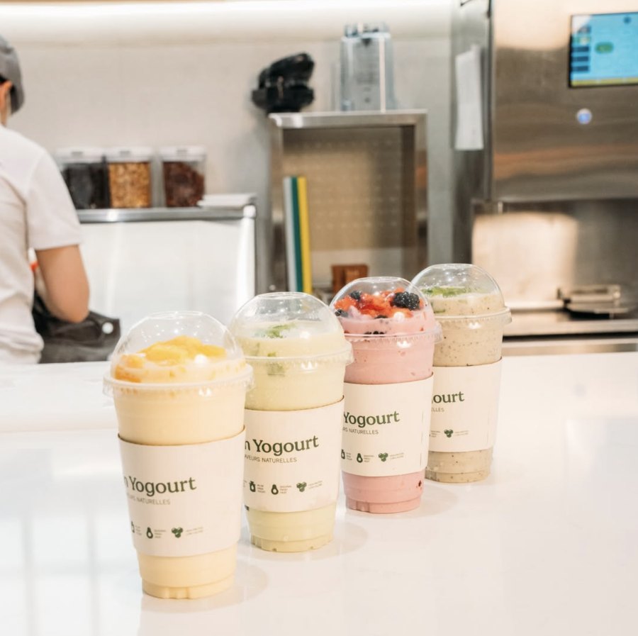 fresh and colourful smoothies Montreal
