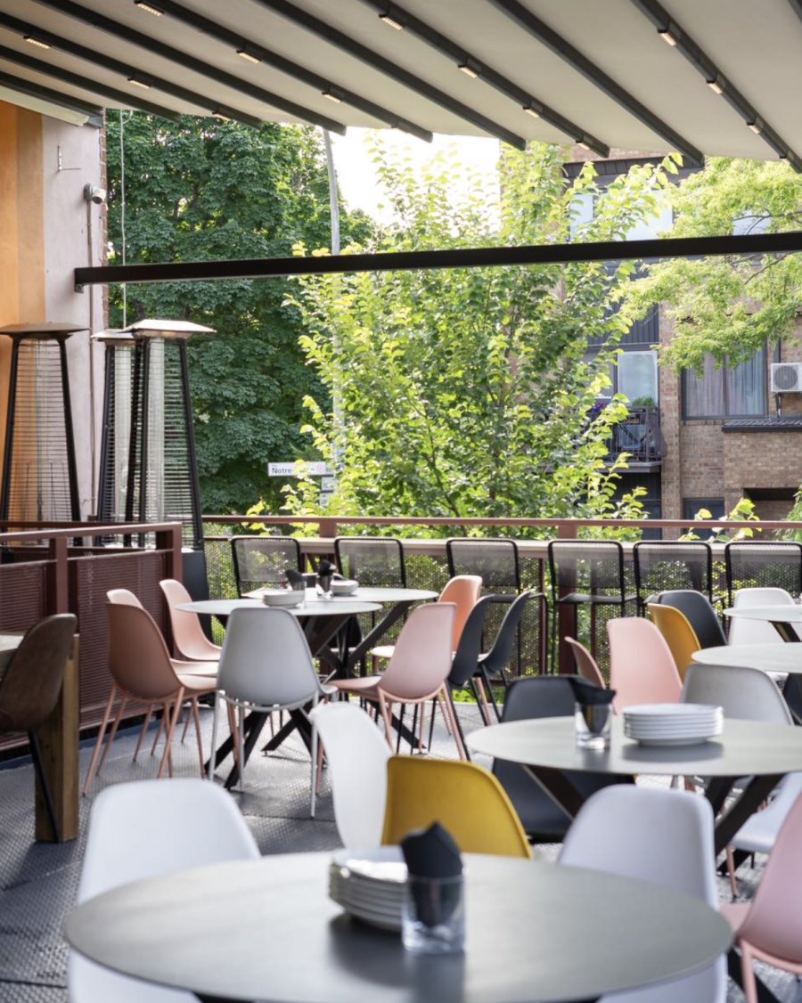 Brunch terrace Montreal