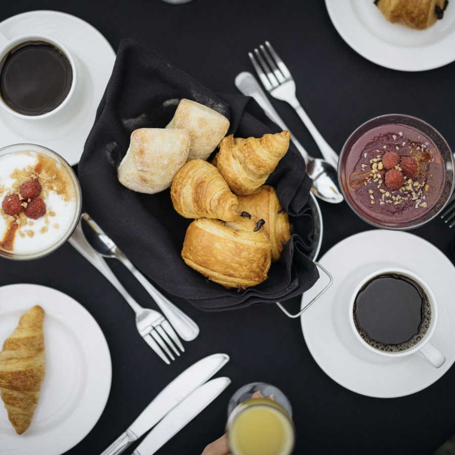 Brunch terrace Montreal