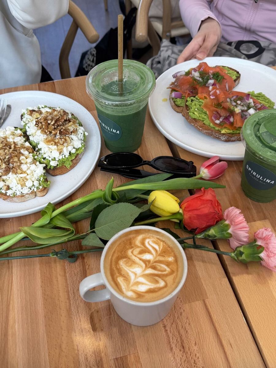 Spirulina - Montreal's healthy restaurant guide