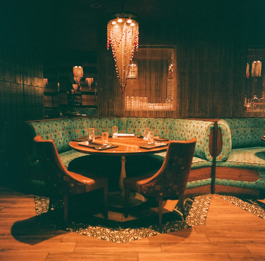 Damas - Les restaurants les plus romantiques de Montréal