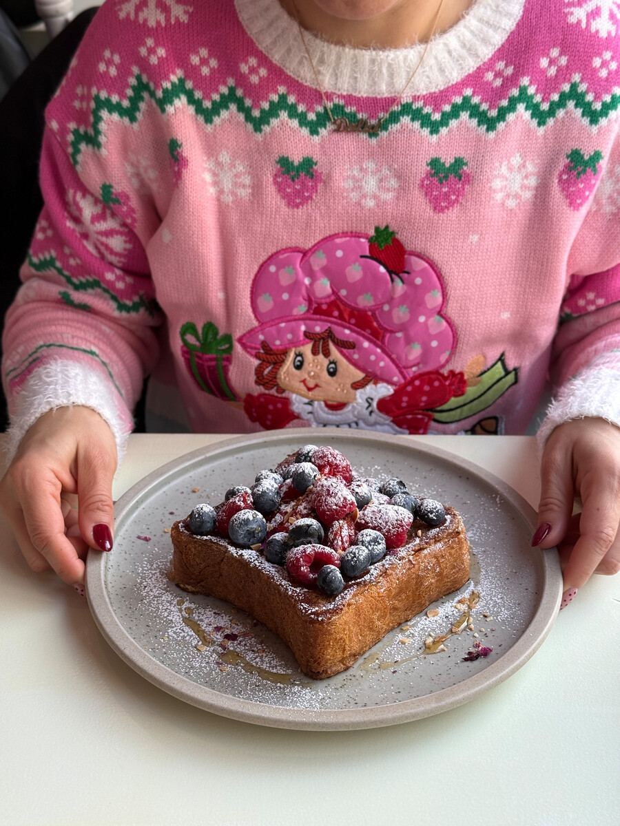 At the RestoMontreal Team Table: Our December 2025 Media Invitations