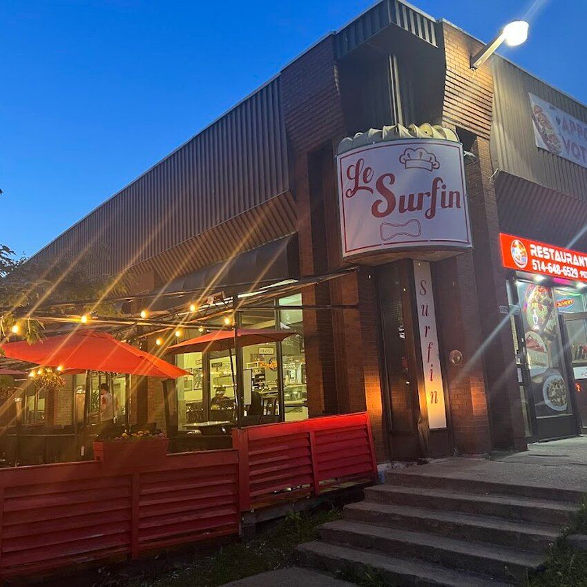 Le Surfin Restaurant