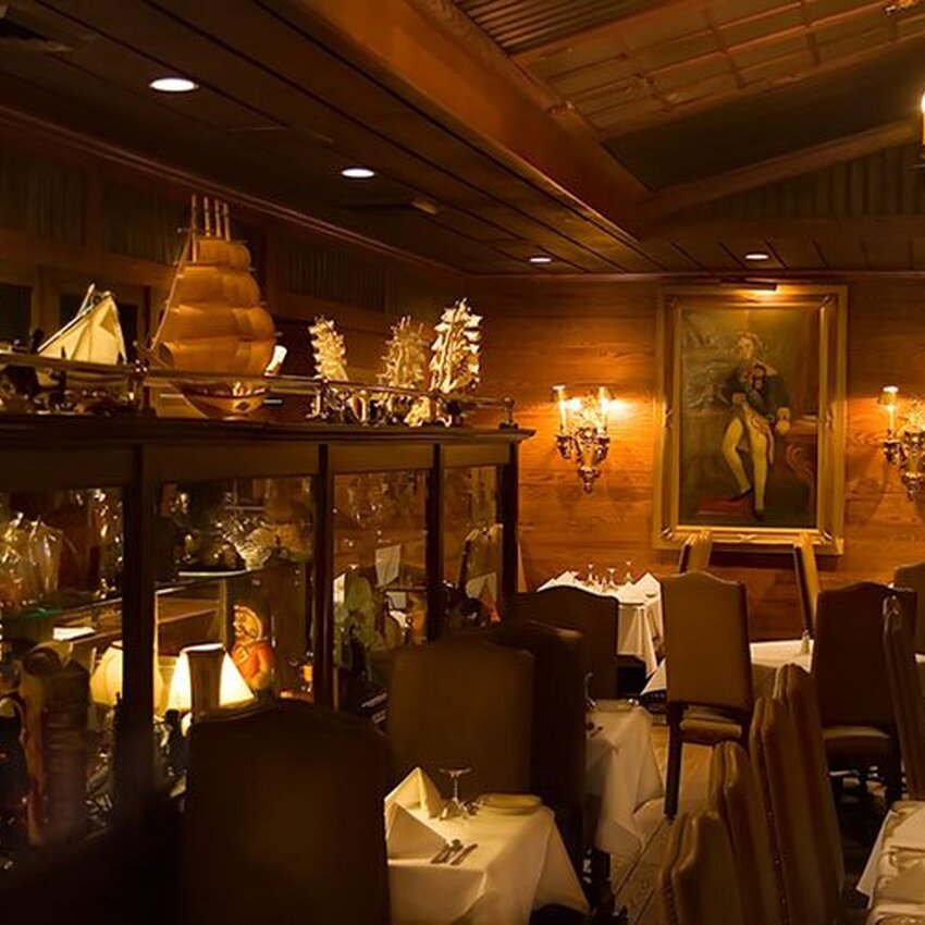 Le Pirate de Laval - Restaurants pr&egrave;s de: H7G2E5