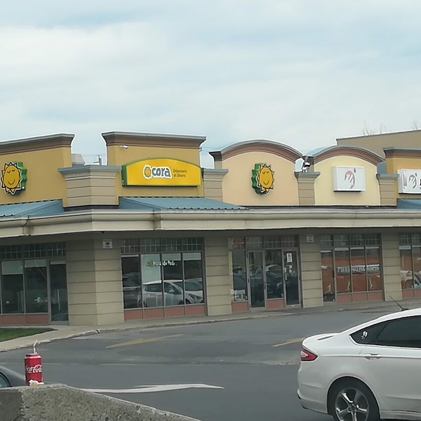 Cora D&eacute;jeuners et d&icirc;ners -  Restaurants Near: H7E2C6