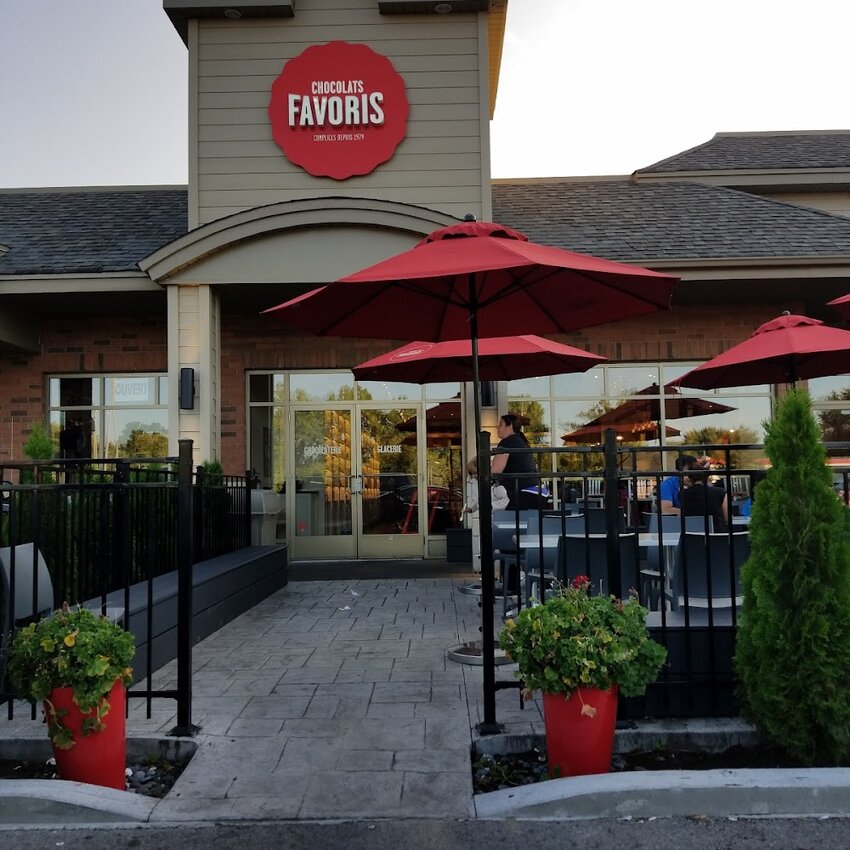 Chocolats Favoris - Restaurants pr&egrave;s de: J7A2H2