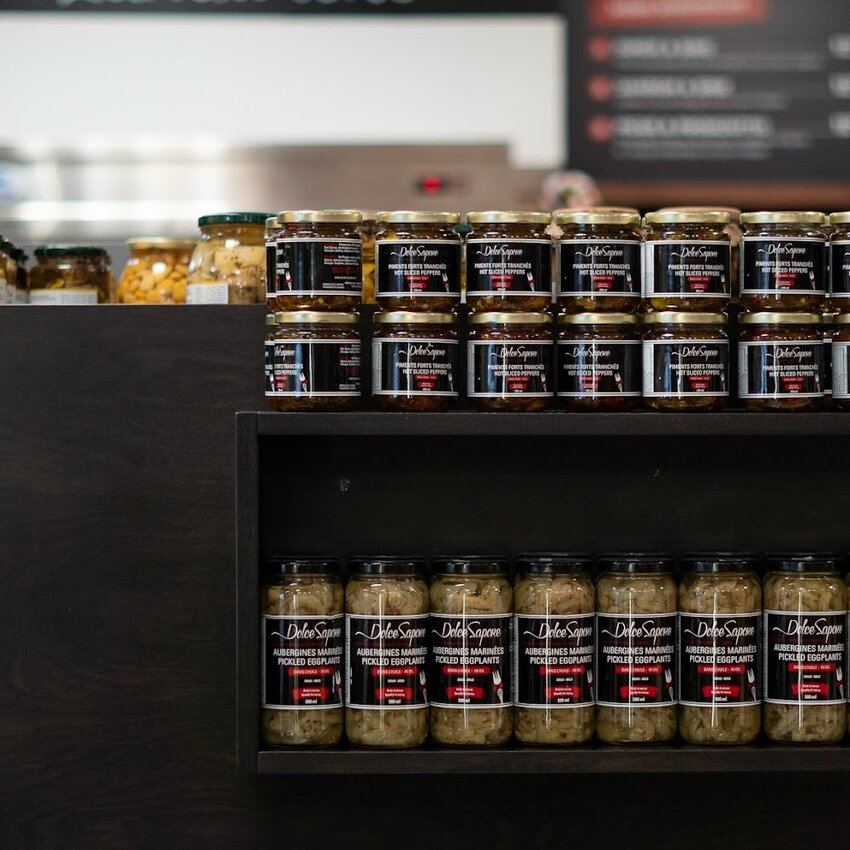 P&acirc;tisserie Dolce Sapore -  Restaurants Near: J7K2L5