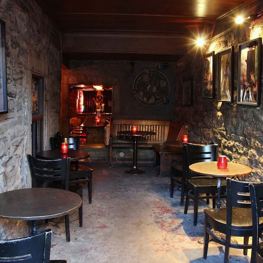 L'Escogriffe Bar - Bars Le Plateau-Mont-Royal