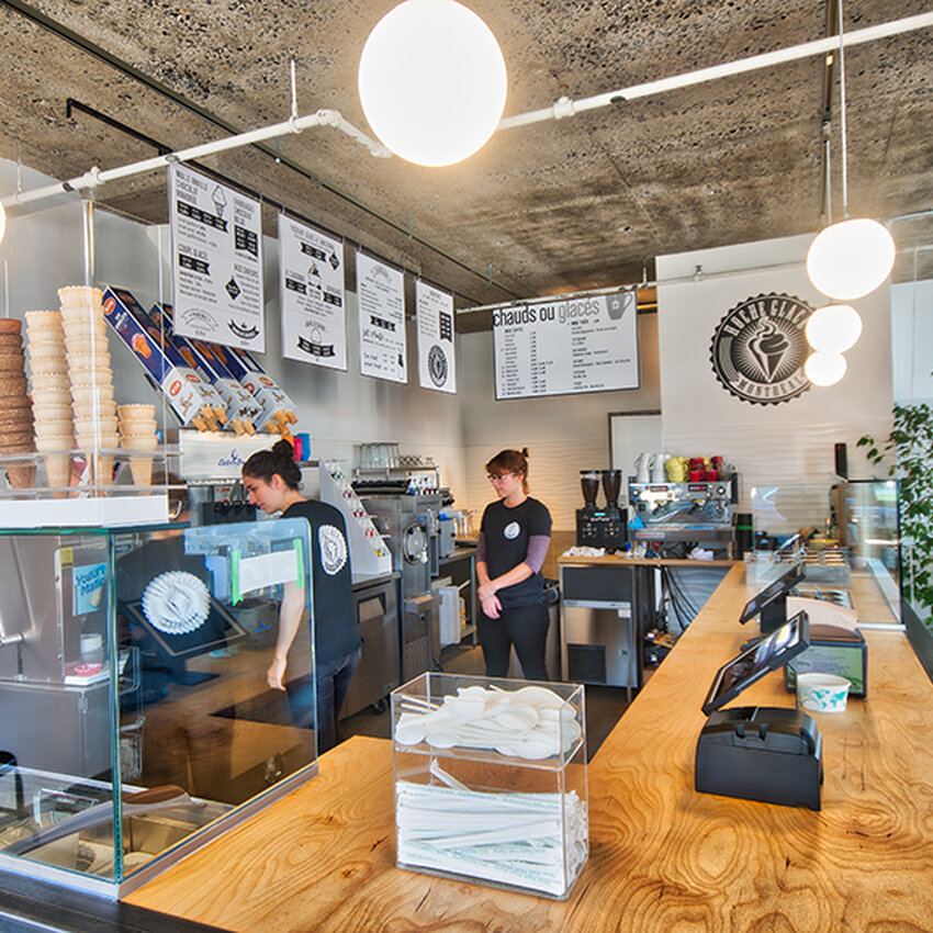 Hoche Glac&eacute; - Restaurants pr&egrave;s de: H2S2A7