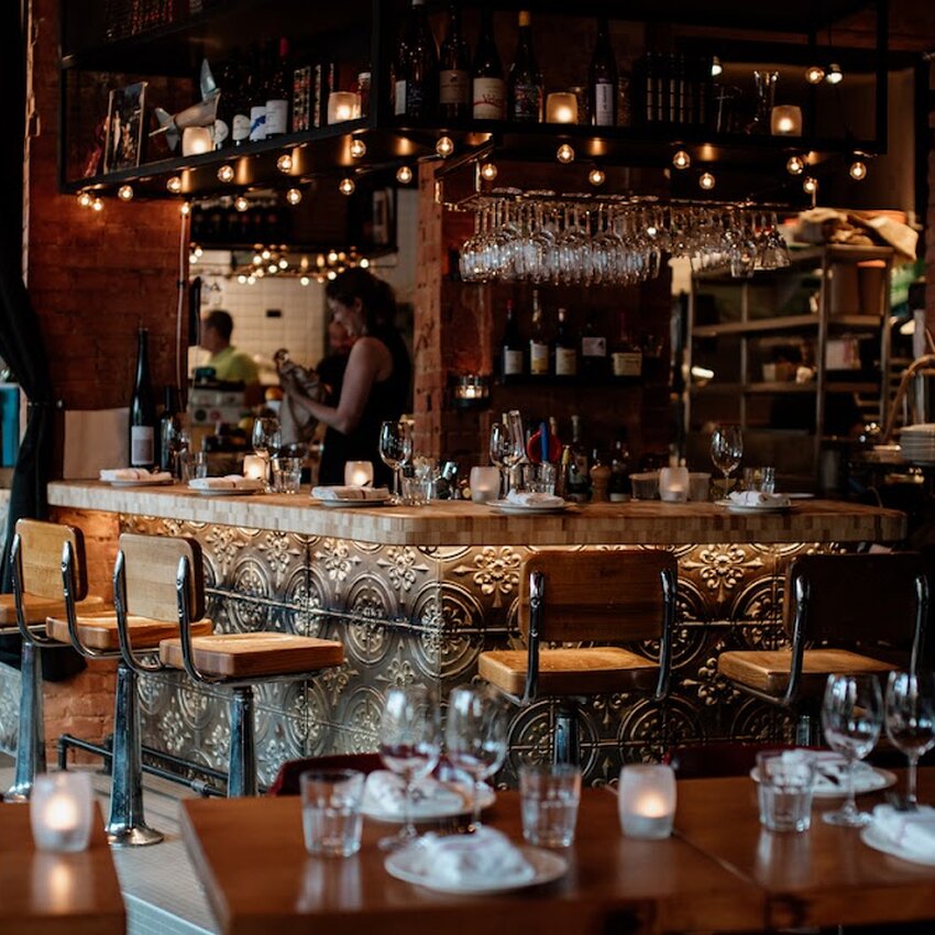 Provisions Bar &agrave; Vin - Restaurants Service de traiteur Mile-End