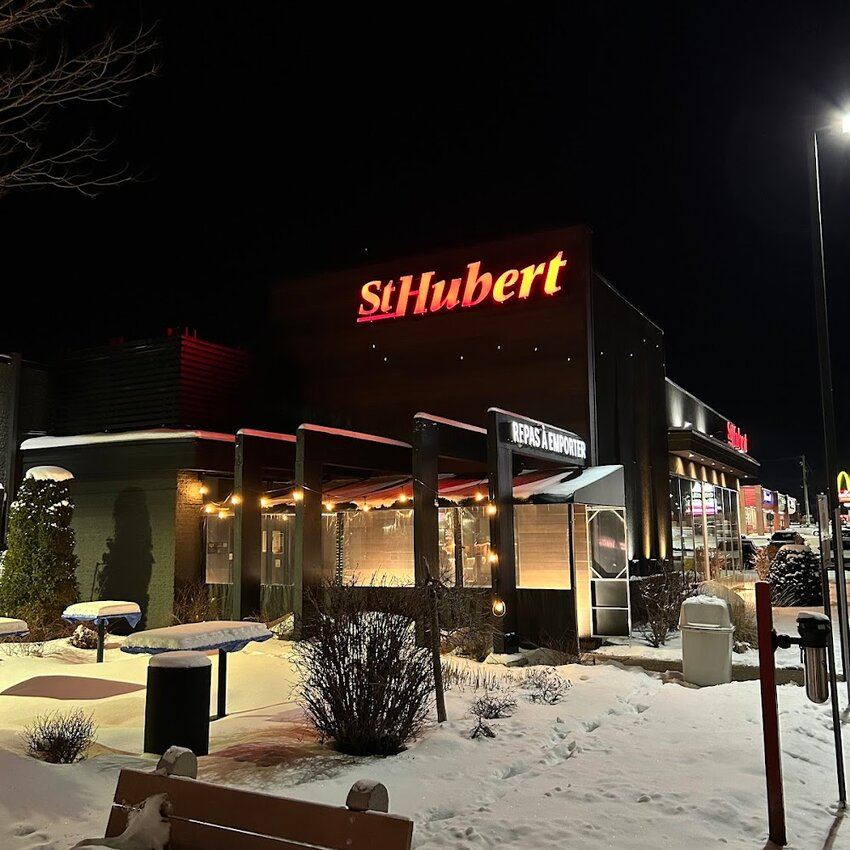 Rôtisserie St-Hubert Restaurant