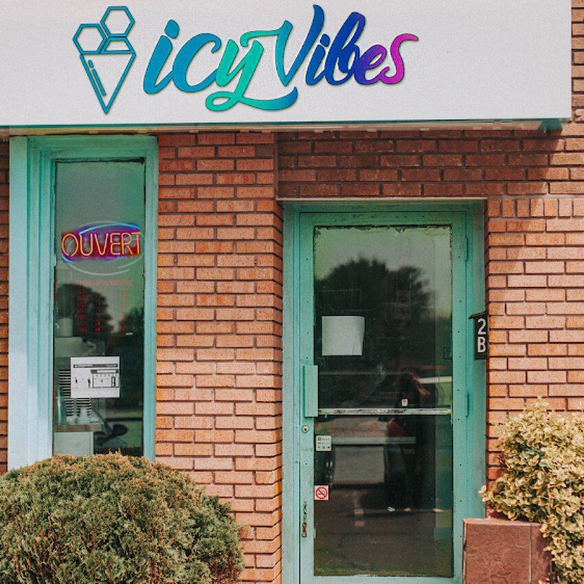 Icyvibes -  Restaurants Near: J7V7X4