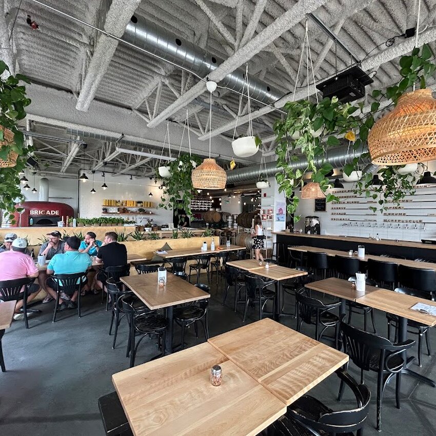 Tolt&egrave;k Brasseur Artisan -  Restaurants Near: J4B1A9