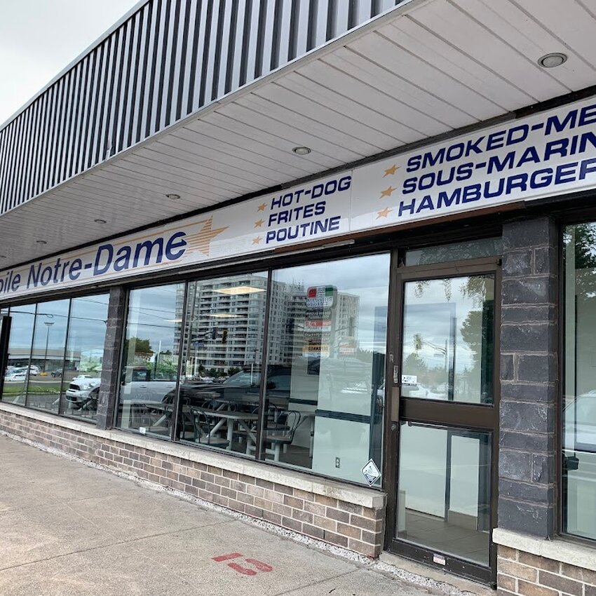 Restaurant L'Etoile Notre-Dame -  Restaurants Near: J6A2N9