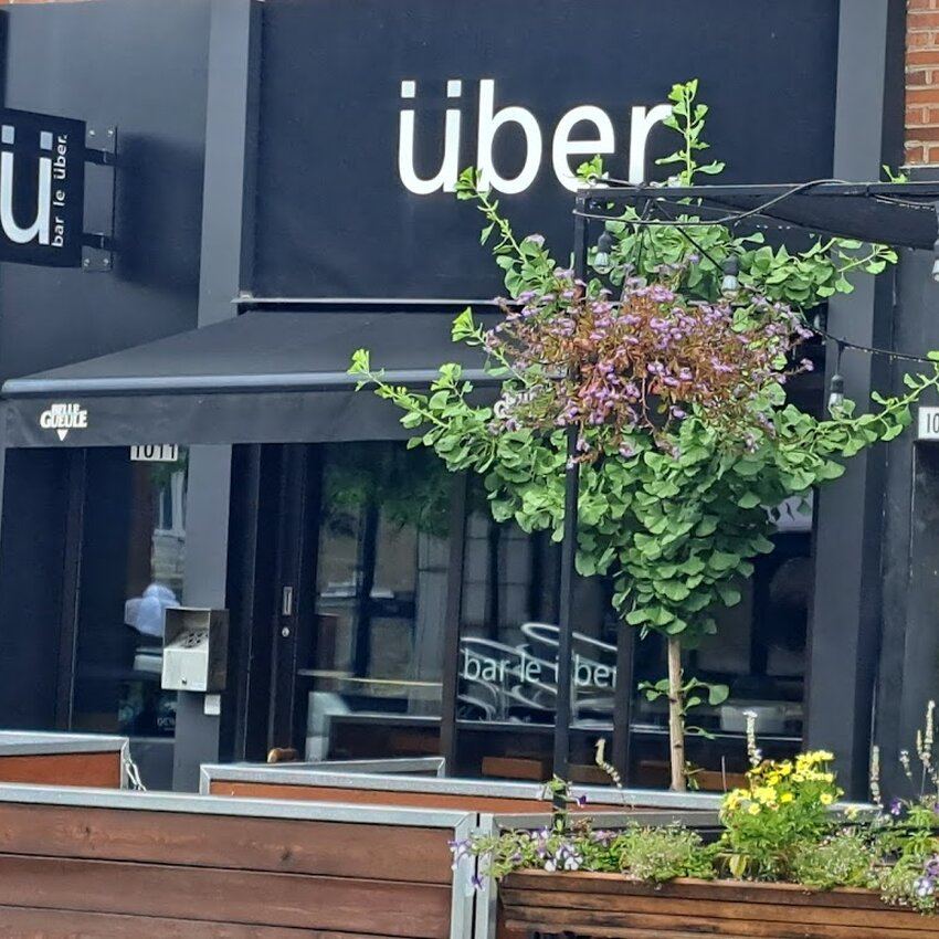 Bar le &Uuml;ber - Restaurants pr&egrave;s de: H3L2E6