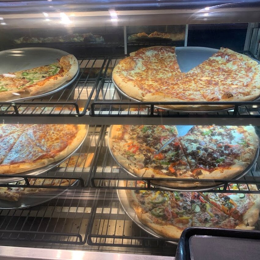 Vanellis - Downtown Pizza Restaurants