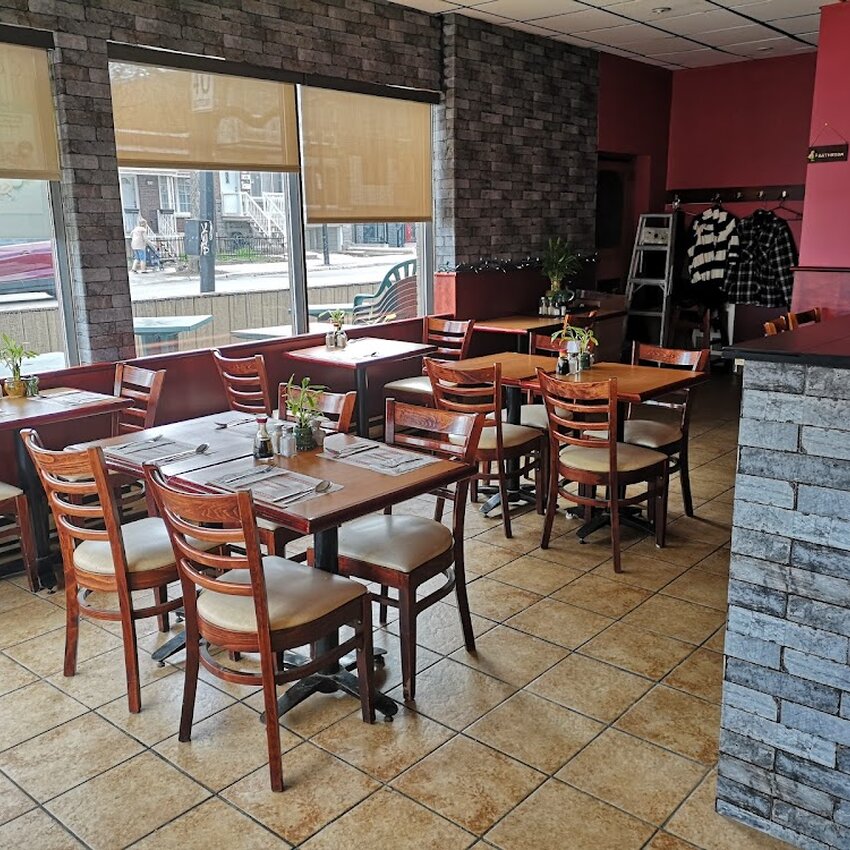 Restaurant Kim San -  Restaurants Near: H1L2M3