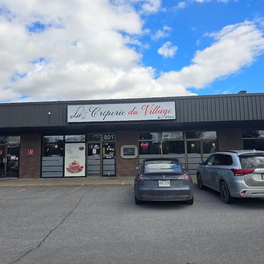 Cr&ecirc;perie Du Village & Plus Restaurant
