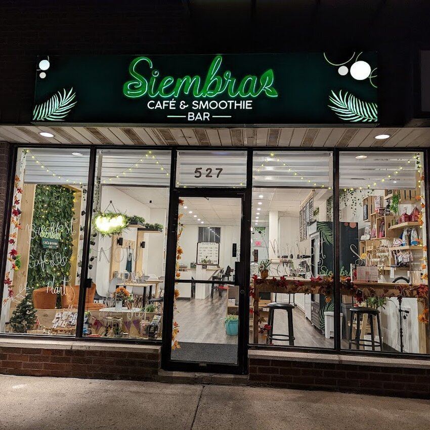 Siembra Caf&eacute; et Smoothie Bar - Restaurants Commande en ligne Laval-des-Rapides