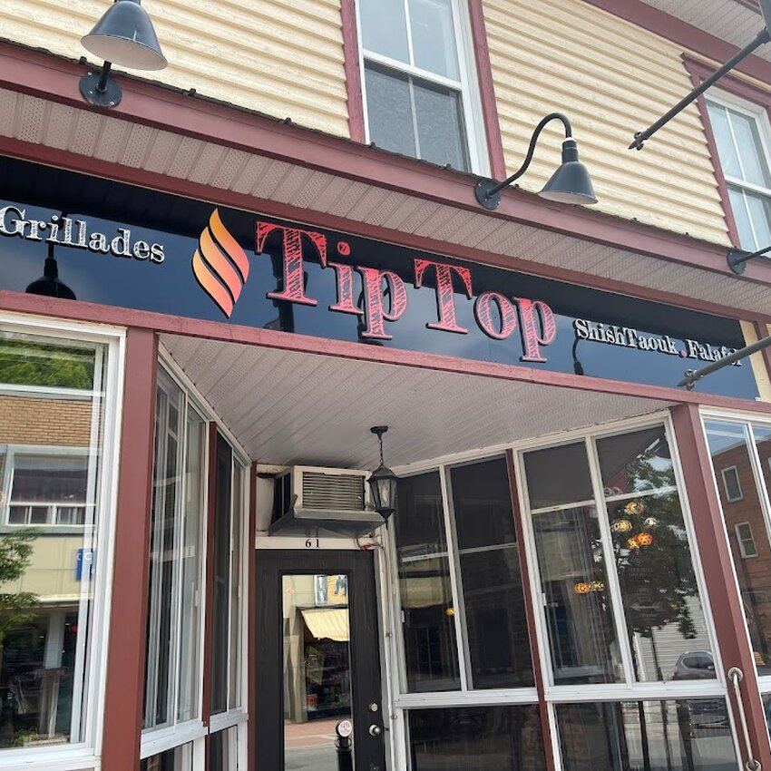 Grillades Tip Top - Restaurants Coaticook - Avis, photos et menus
