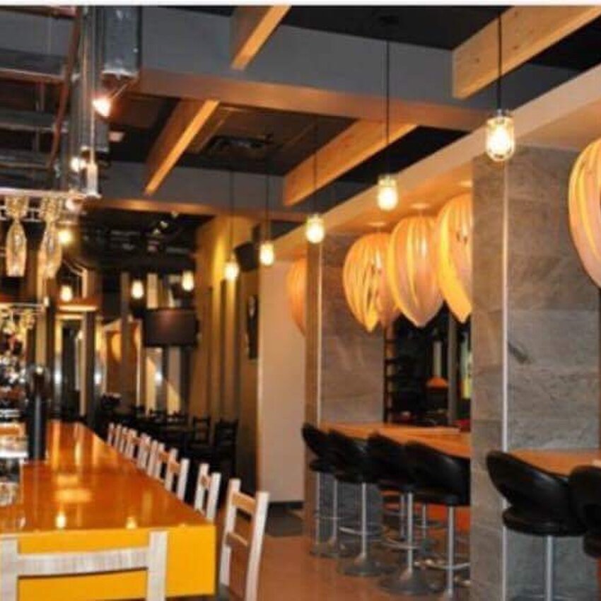 Le Radoteux -  Restaurants Near: G9N1E7