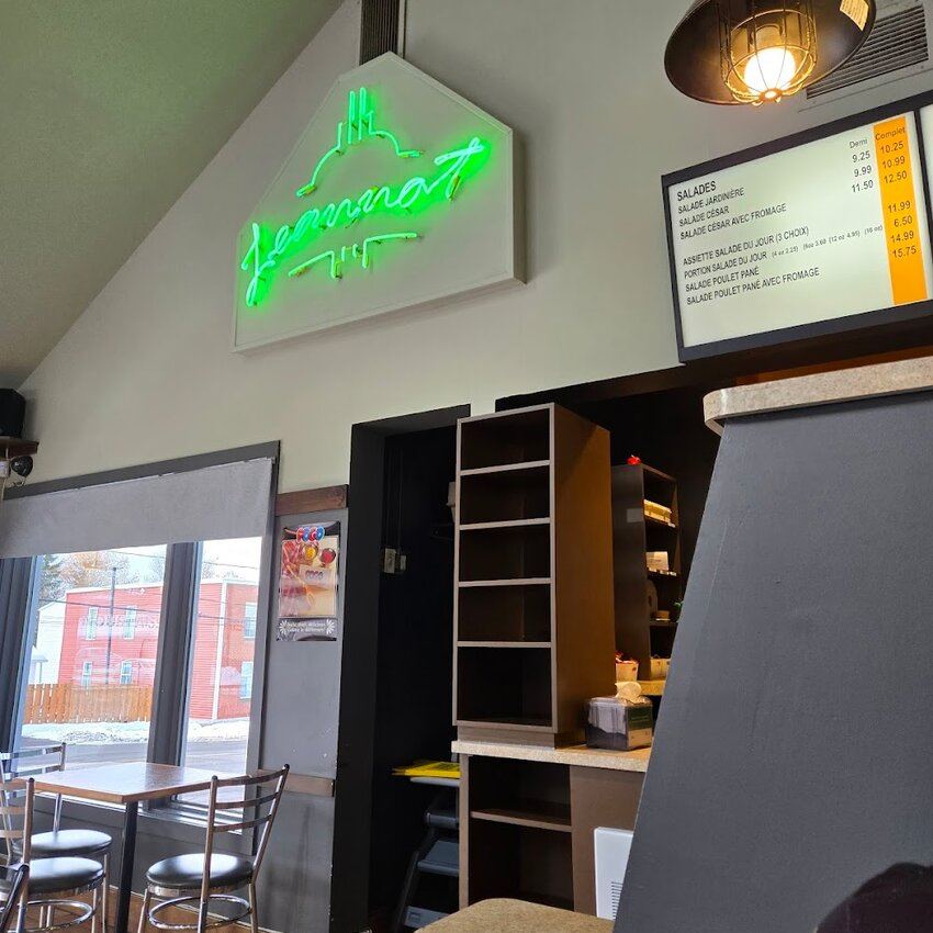 Restaurant Jeannot -  Restaurants Near: G9N1E4