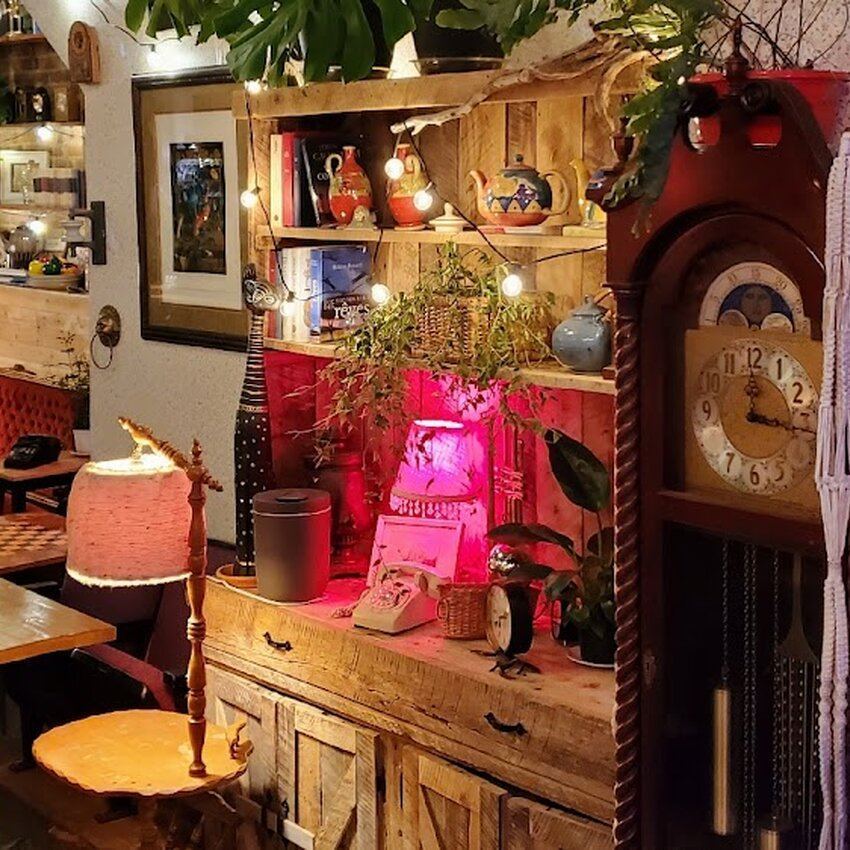 5 Senses - Downtown Caf&eacute;s