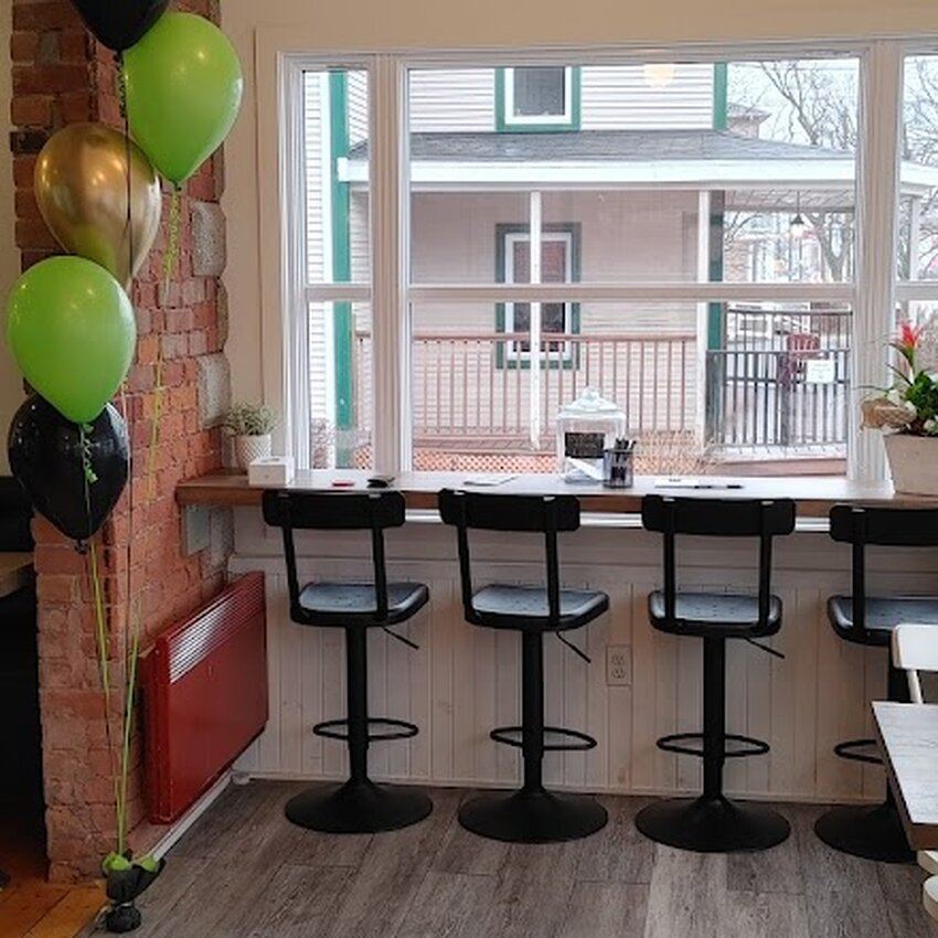 Marmiton service de traiteur Inc -  Restaurants Near: J2G3V8