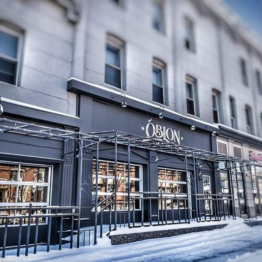 Restaurant Oblon - Restaurants pr&egrave;s de: J2H2R4