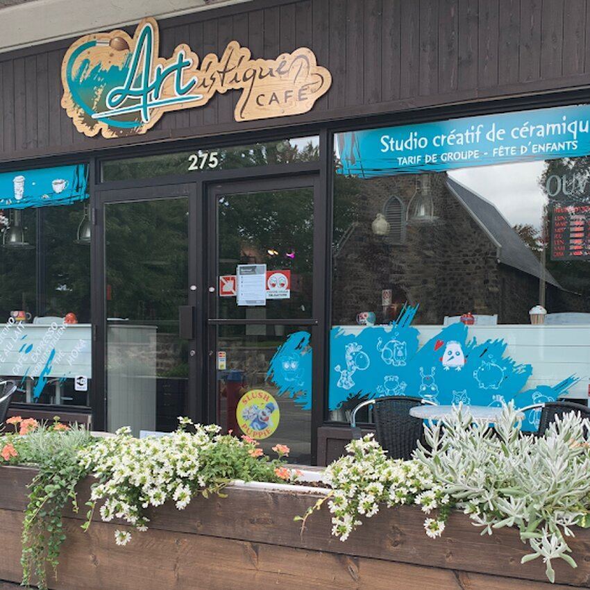 Artistique caf&eacute; -  Restaurants Near: J2B5L8