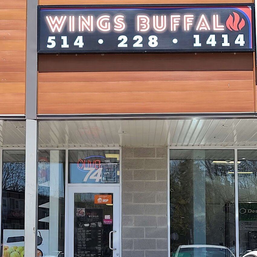 Wings Buffalo -  Restaurants Near: H7G2T7