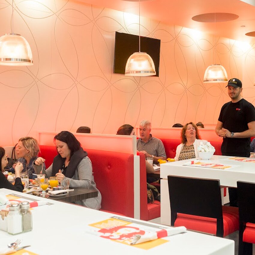 All&ocirc; mon Coco -  Restaurants Near: H1M3B2