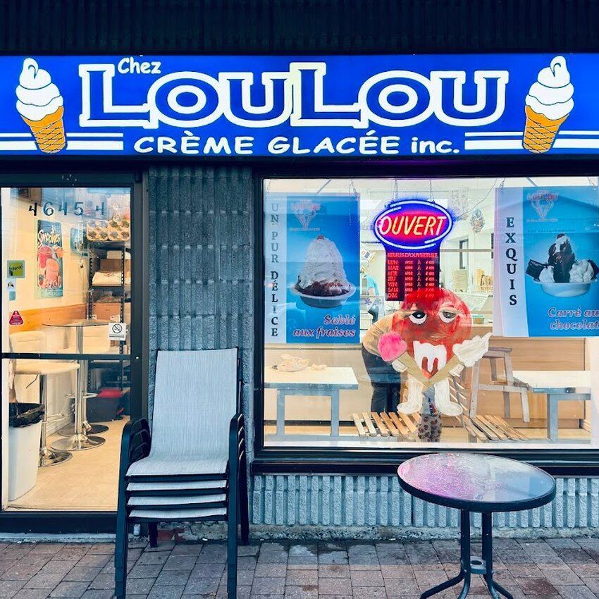 Chez LouLou Cr&egrave;me Glac&eacute;e - Restaurants pr&egrave;s de: J4V2J2
