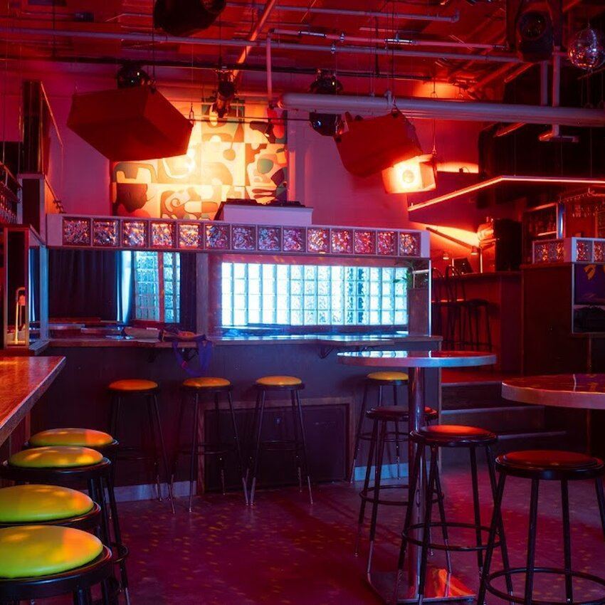 Vino Disco - Restaurants Resto-Bar Quartier des Spectacles