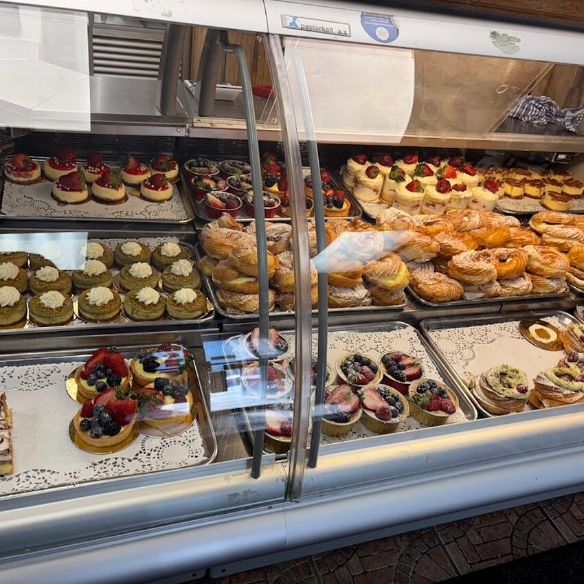 Les Delices Lafrenaie - Restaurants pr&egrave;s de: H1P2B7