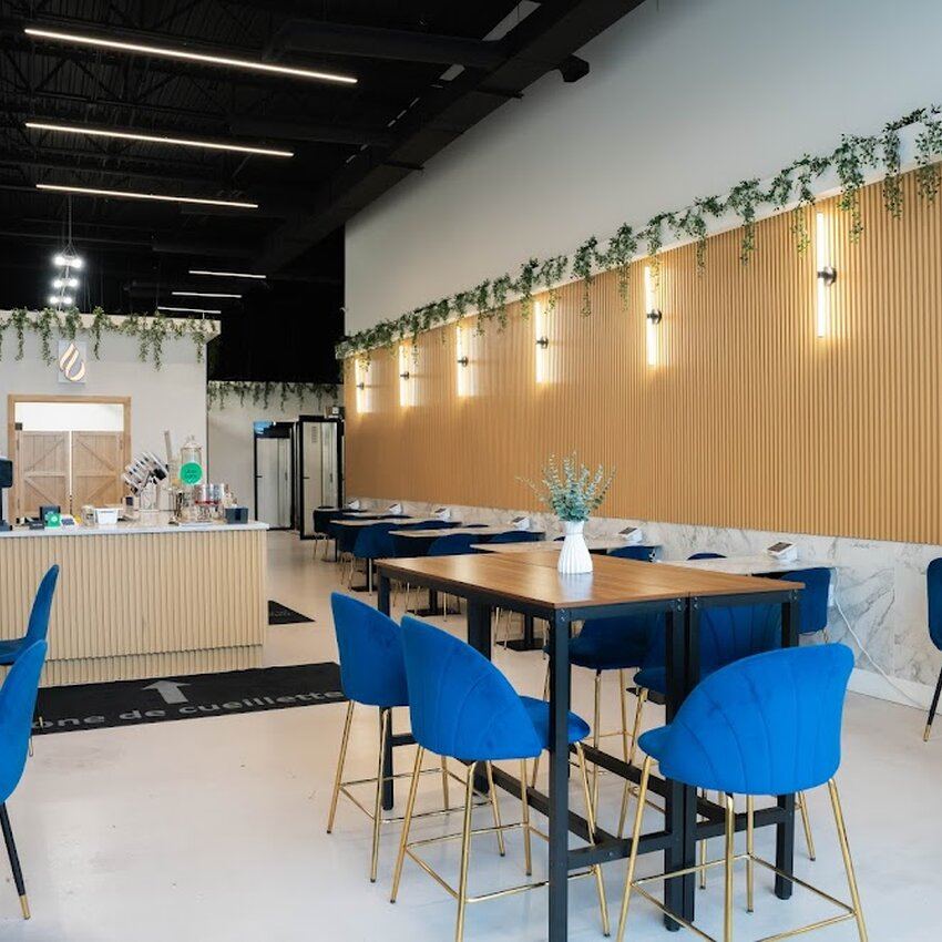 Barri Caf&eacute; - Restaurants pr&egrave;s de: J7E2W9