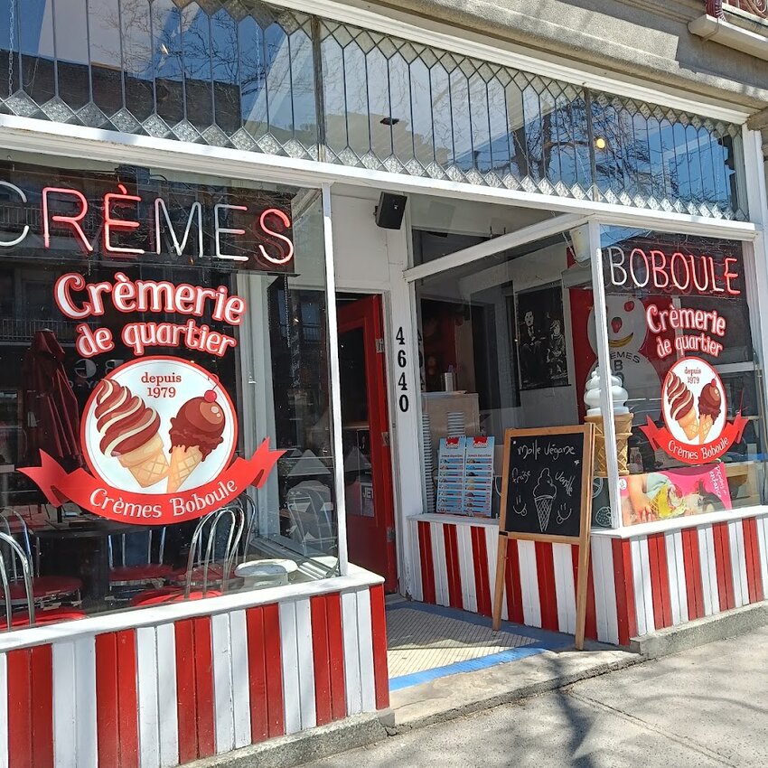 Cr&ecirc;perie Cr&egrave;mes Boboule - Restaurants pr&egrave;s de: H3E1E7