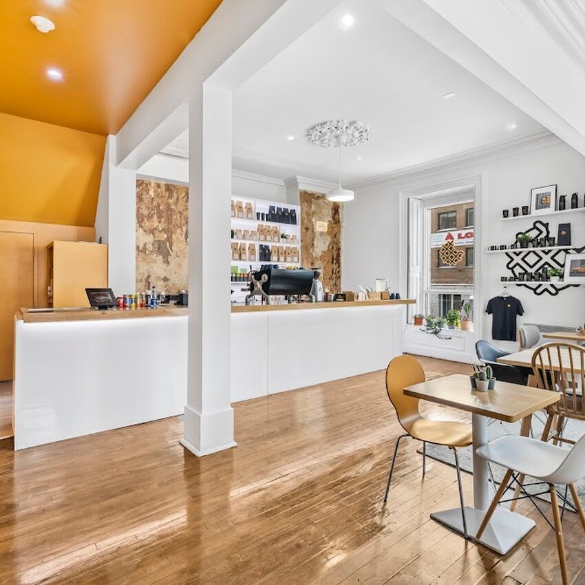 Waffle Street - Caf&eacute;s Quartier des Spectacles