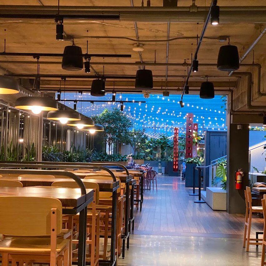 Piazza Sociale Restaurant - Downtown Pizza Restaurants