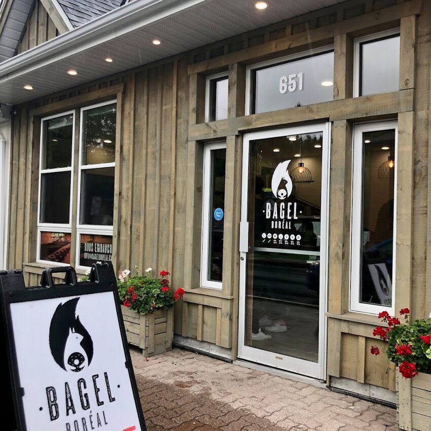 Bagel Bor&eacute;al - Restaurants pr&egrave;s de: J8E2Y2