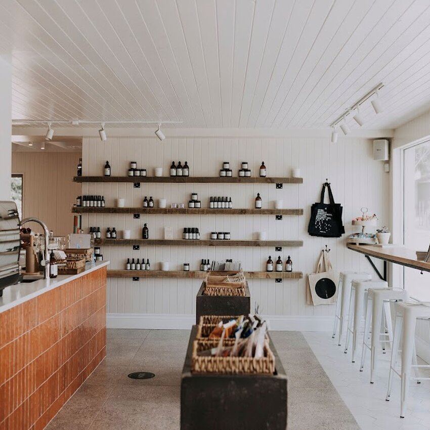 83 Nord - Restaurants pr&egrave;s de: J8E2Y2