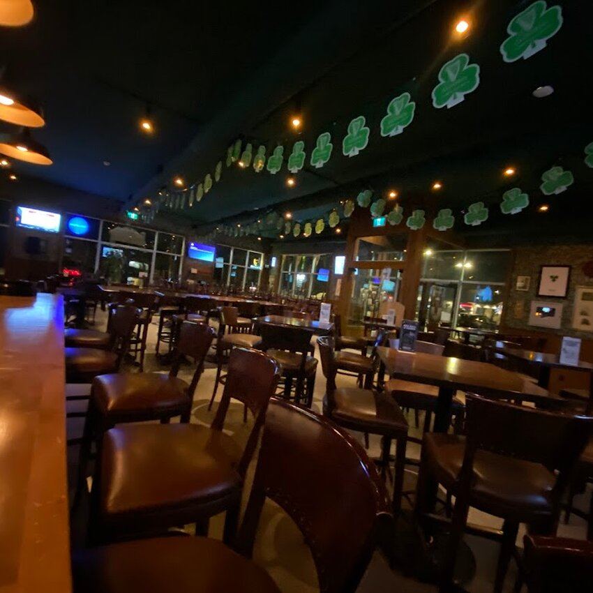 Orchard Pub & Grill - Restaurants pr&egrave;s de: J8E2Y2